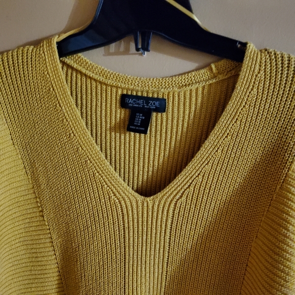 Rachel Zoe V Neck Hi-Lo Sweater - Picture 2 of 5